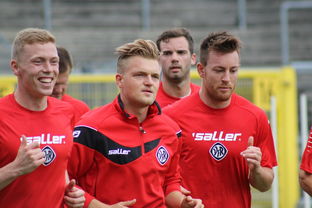 2025华体会登录首页比赛中球队坚守阵地，抵挡对手攻势